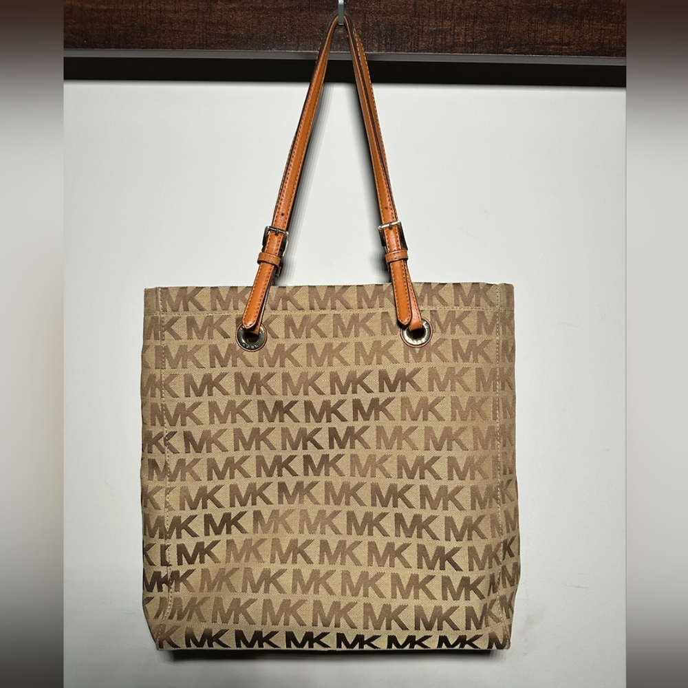 Michael Kors Jet Set Logo North South Tote